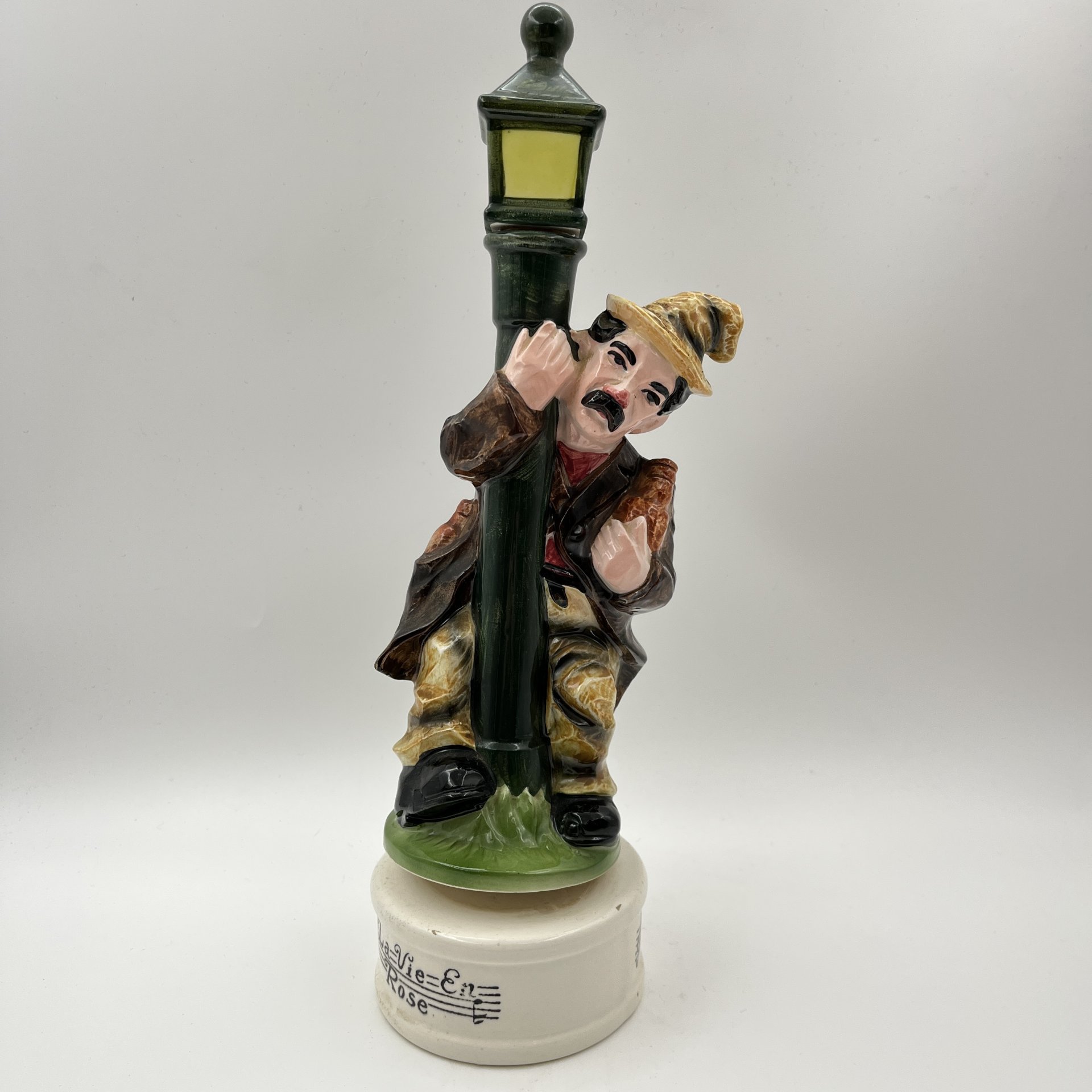 Штоф "Пьяница у фонаря", фаянс, роспись, Азия, 2000-2010 гг.