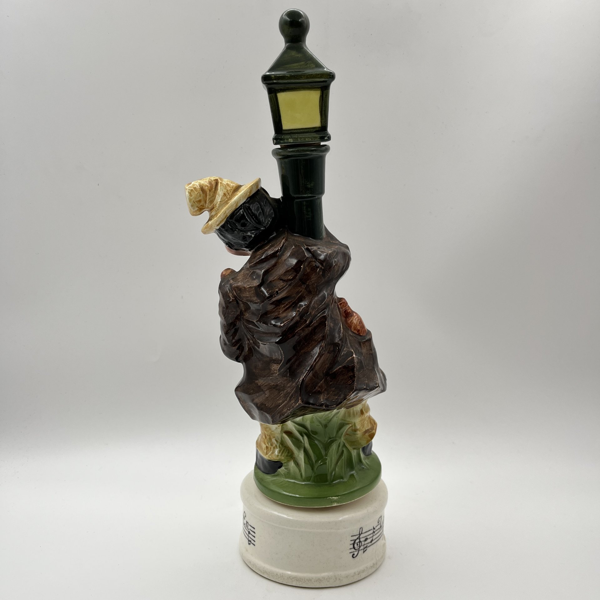 Штоф "Пьяница у фонаря", фаянс, роспись, Азия, 2000-2010 гг.