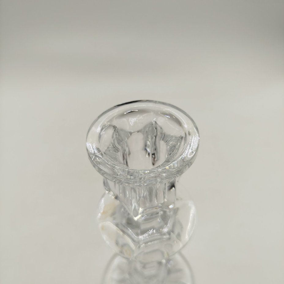 Подсвечник в классическом стиле