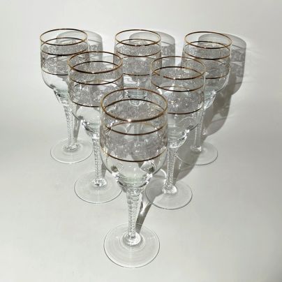 Набор из 6 бокалов для крепленых вин, с витыми ножками и орнаментальным декором, хрусталь, гравировка, золочение, Западная Европа, 1970-1980 гг.