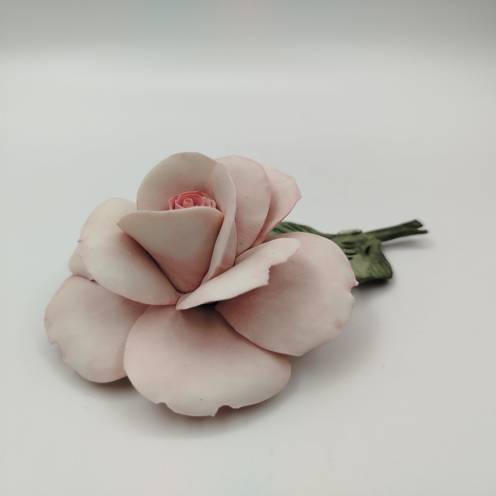 Статуэтка "Роза", фарфор, роспись, Capodimonte (Каподимонте), Италия, 1970-1990 гг.