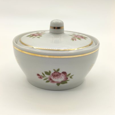 Сахарница, украшенная цветочным декором, фарфор, деколь, золочение, Дмитровский фарфоровый завод (ДФЗ Вербилки), СССР, 1965-1991 гг.