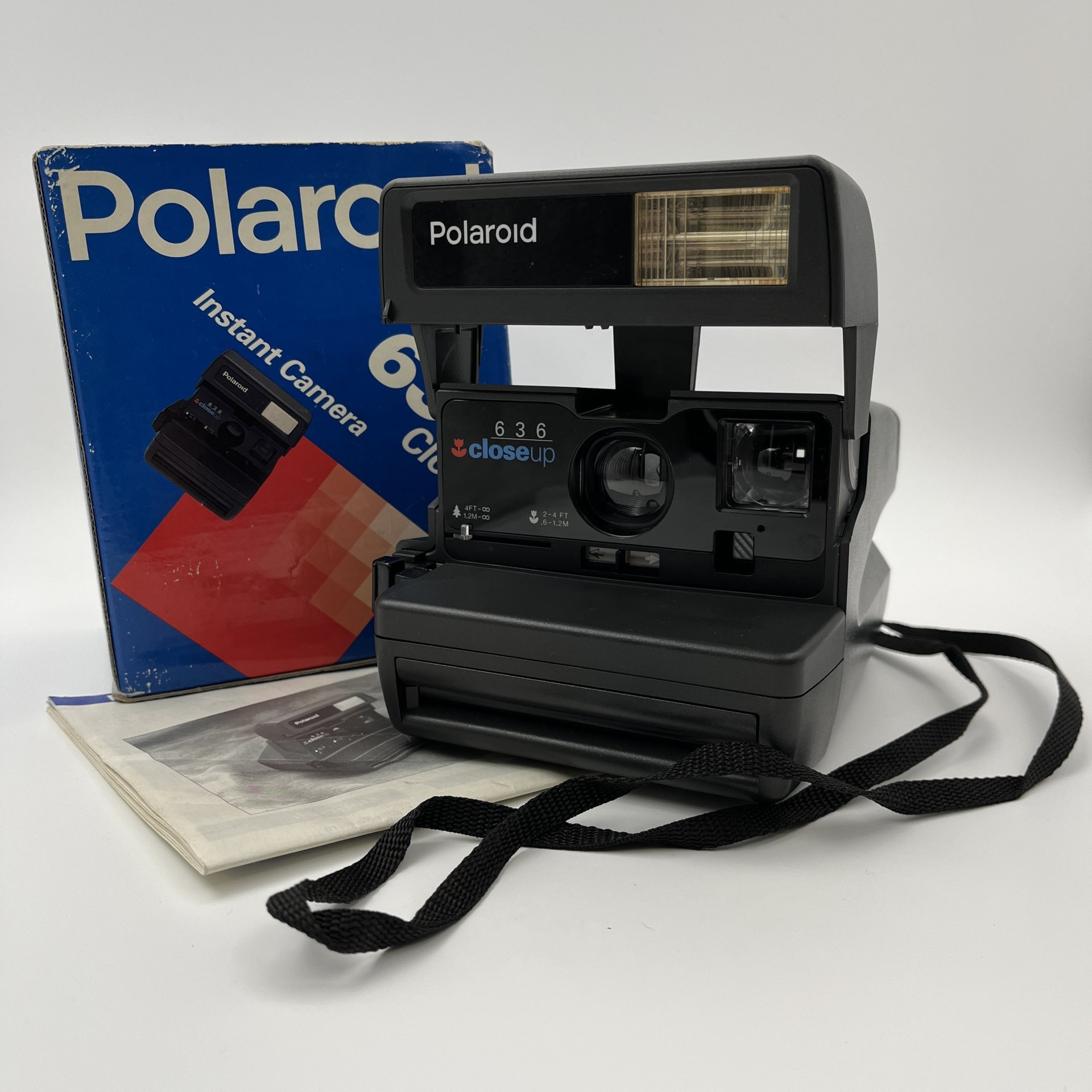 Фотоаппарат "Polaroid 636 Close Up" в коробке, пластик, металл, Polaroid, Великобритания, 1988-2000 гг., Polaroid