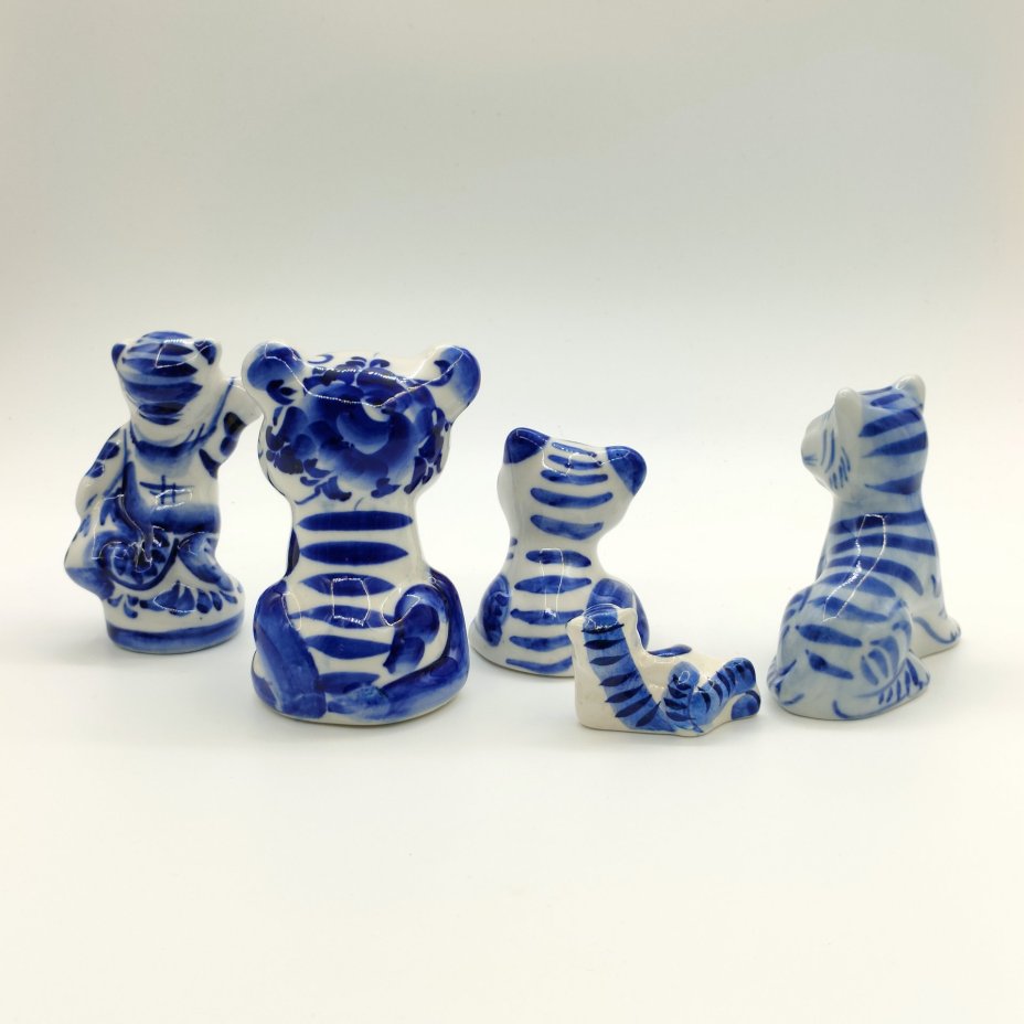 Набор из пяти статуэток "Тигры", Гжель