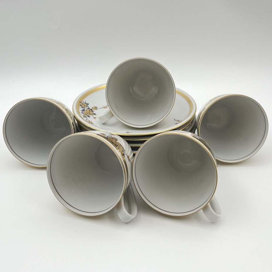 Набор чайно-кофейных пар с цветочным декором на 5 персон, фарфор, деколь, золочение, Graf Von Henneberg Porzellan, 1777 Jlmenau, ГДР, 1949-1970 гг.