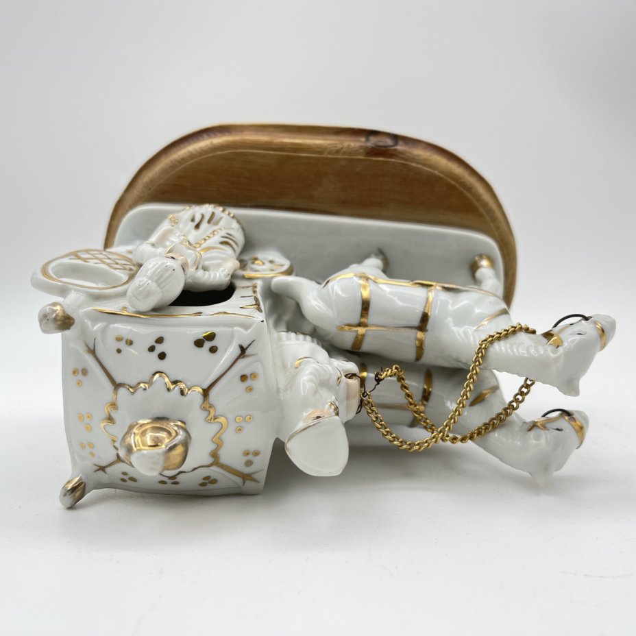 Статуэтка "Экипаж" ("Карета")