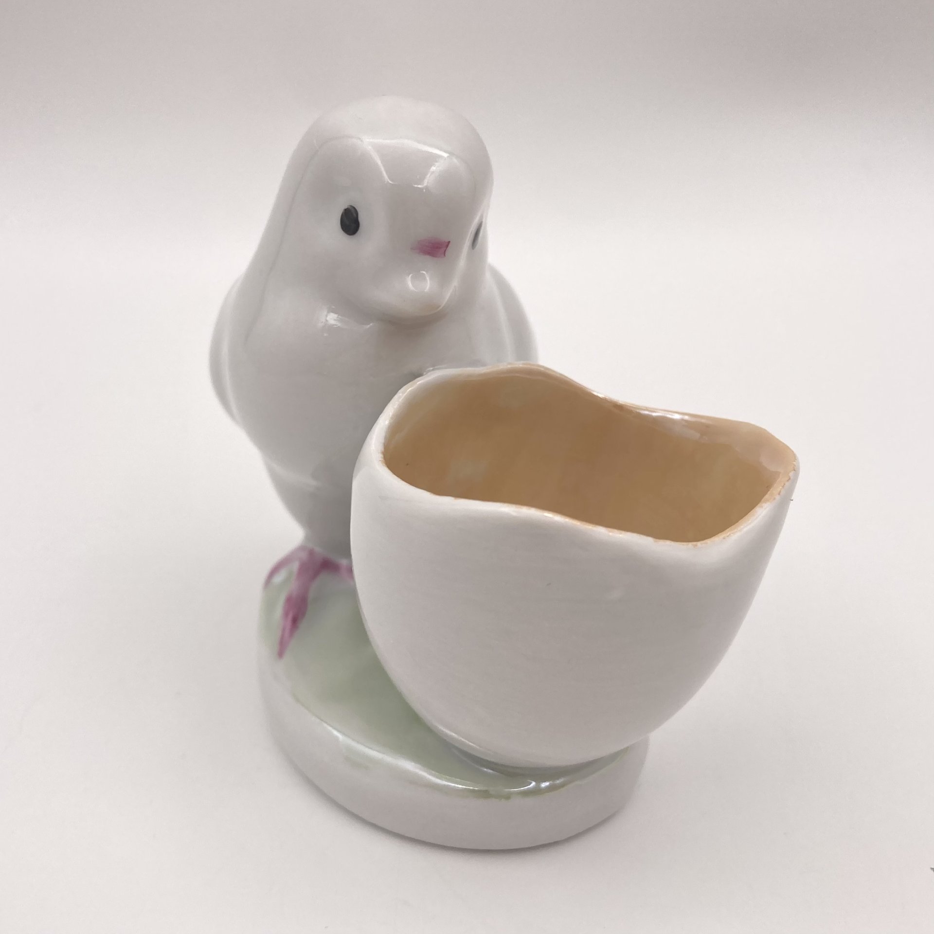 Пашотница "Цыплёнок со скорлупой", фарфор, роспись, люстр, Дулевский фарфоровый завод (Дулёво), СССР, 1968-1991 гг., Дулевский фарфоровый завод (Дулёво)