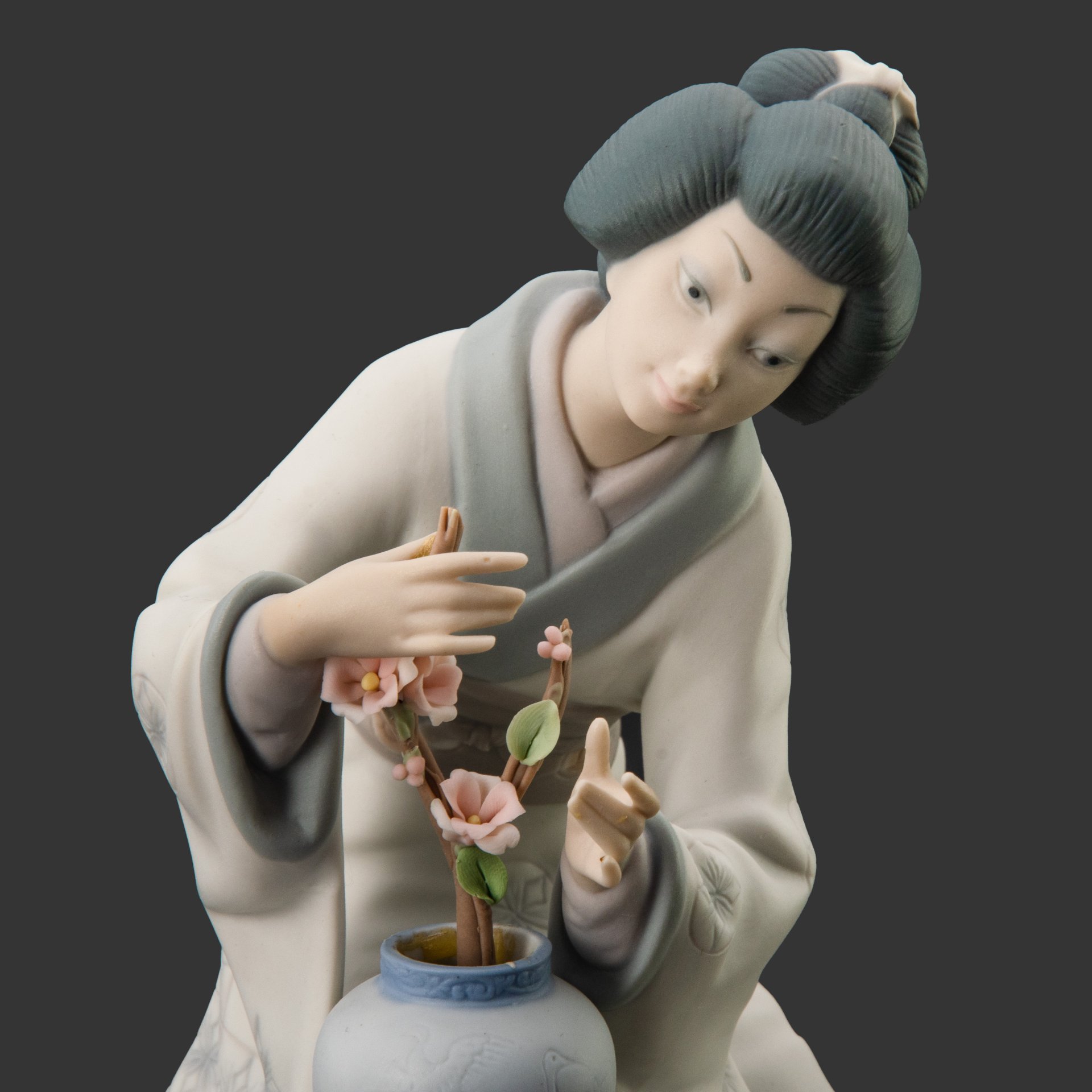Статуэтка "Японка с сакурой", скульптор Vincente Martinez, фарфор, роспись, Lladro, Испания, 1973-1997 гг.
