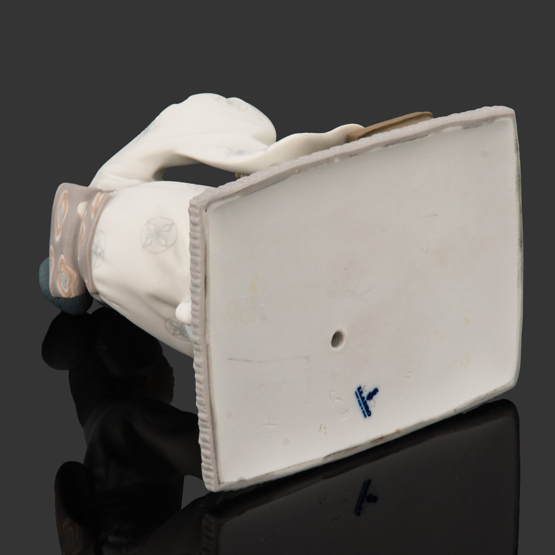 Статуэтка "Японка с сакурой", скульптор Vincente Martinez, фарфор, роспись, Lladro, Испания, 1973-1997 гг.