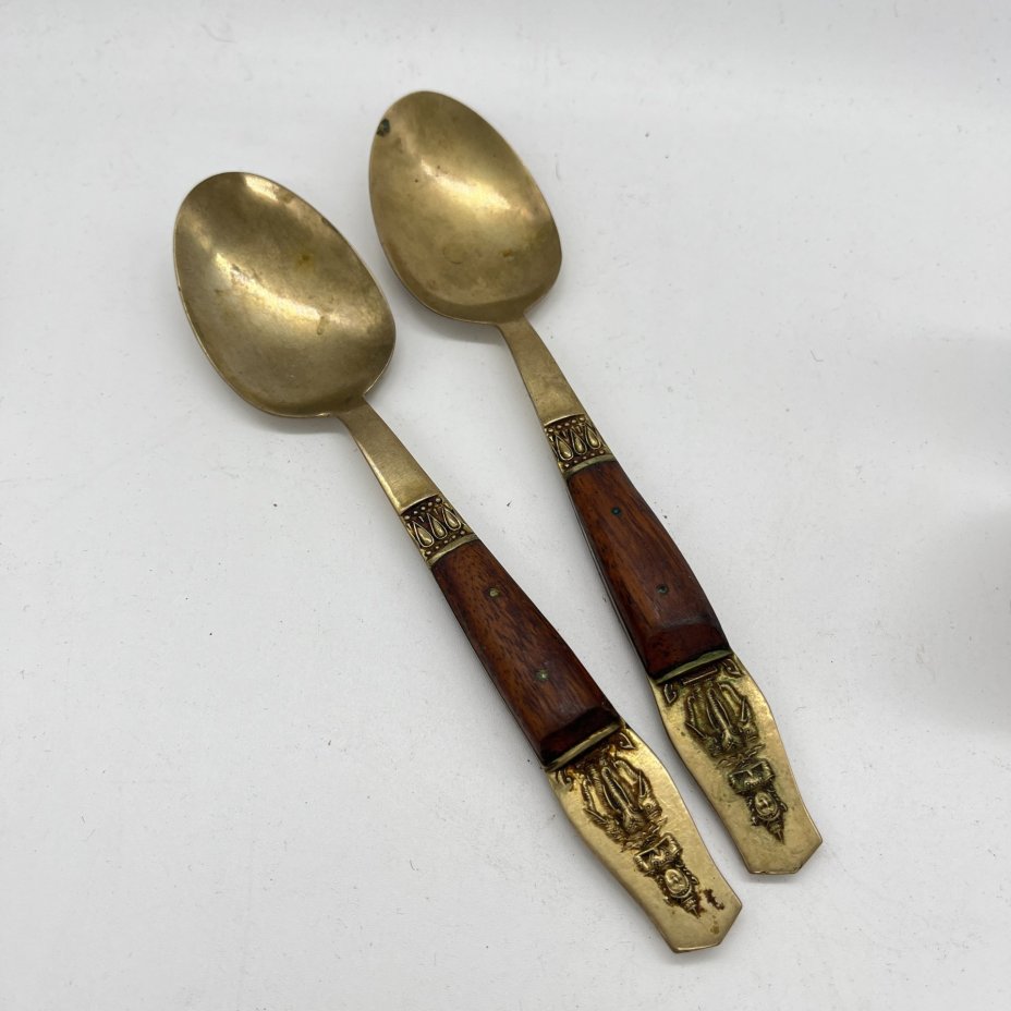 Набор из 2 ложек с изображением Будды на ручках, латунь, дерево, Таиланд, 2000-2015 гг.