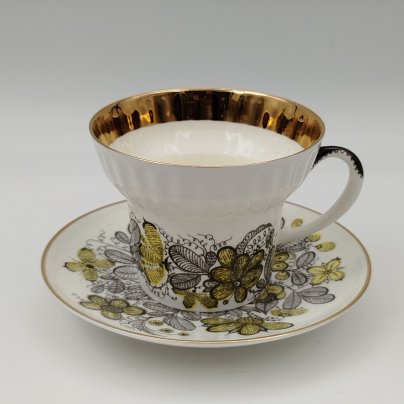 Пара чайная "Русское кружево", автор формы "Волна" Криммер Э.М., автор рисунка Беспалова-Михалева Т.Н.