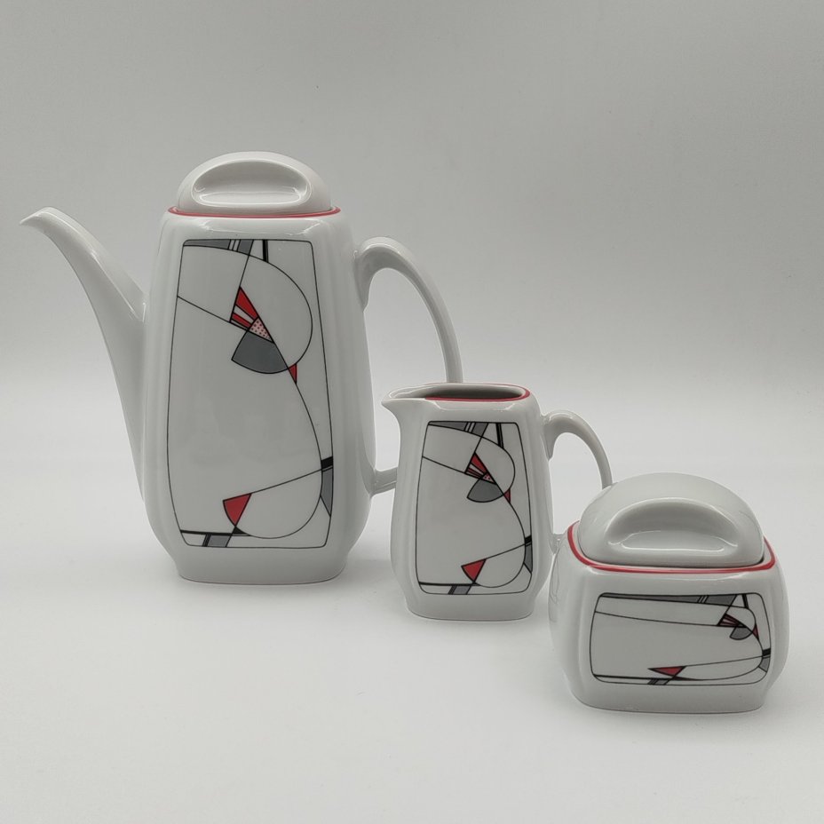 Сервиз кофейный на 6 персон, украшенный геометрическим декором (15 предметов)