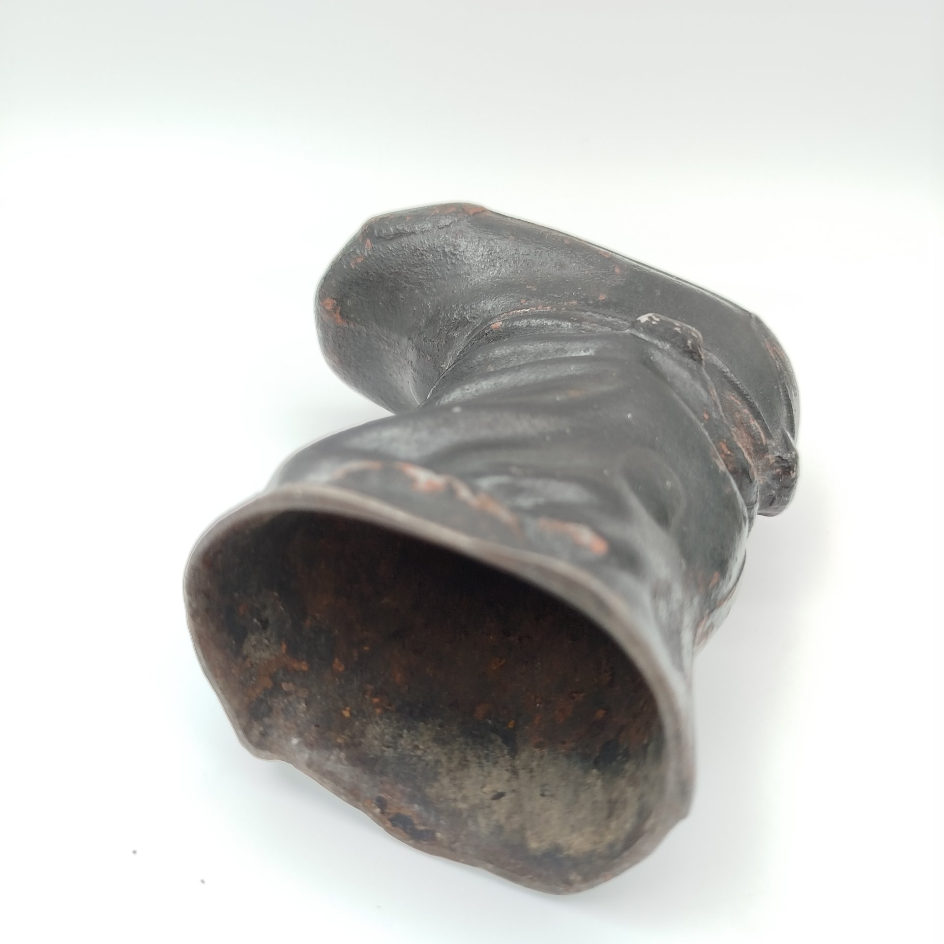 Карандашница/пепельница "Сапожок" ("Бродень"), чугун, крашение, СССР, 1920-1940 гг.