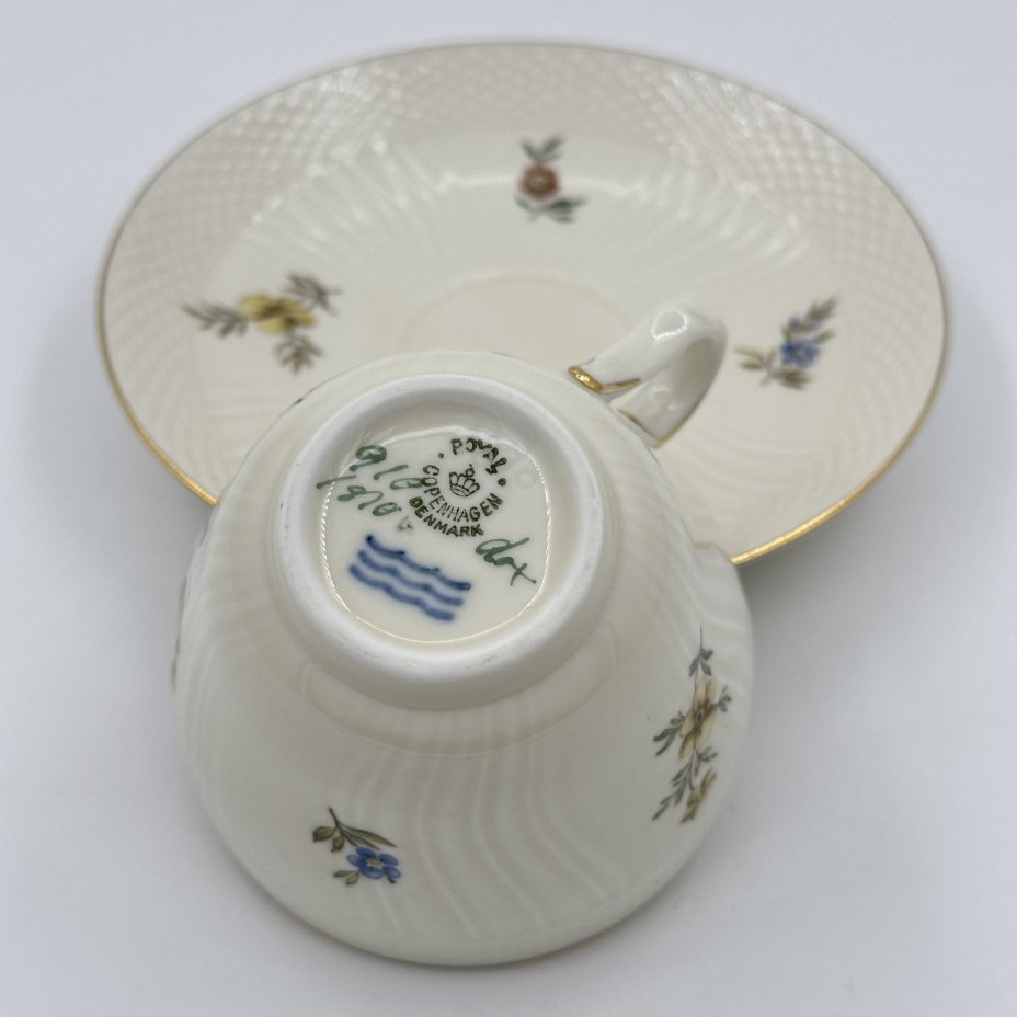 Пара чайная с цветочным декором, Royal Copenhagen