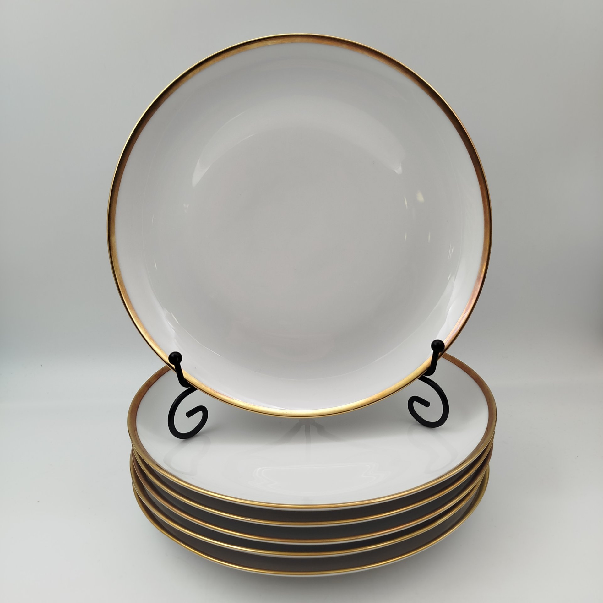 Набор обеденных тарелок с лаконичным декором на 6 персон, фарфор, золочение, Eschenbach, Германия, 1950-1970 гг.