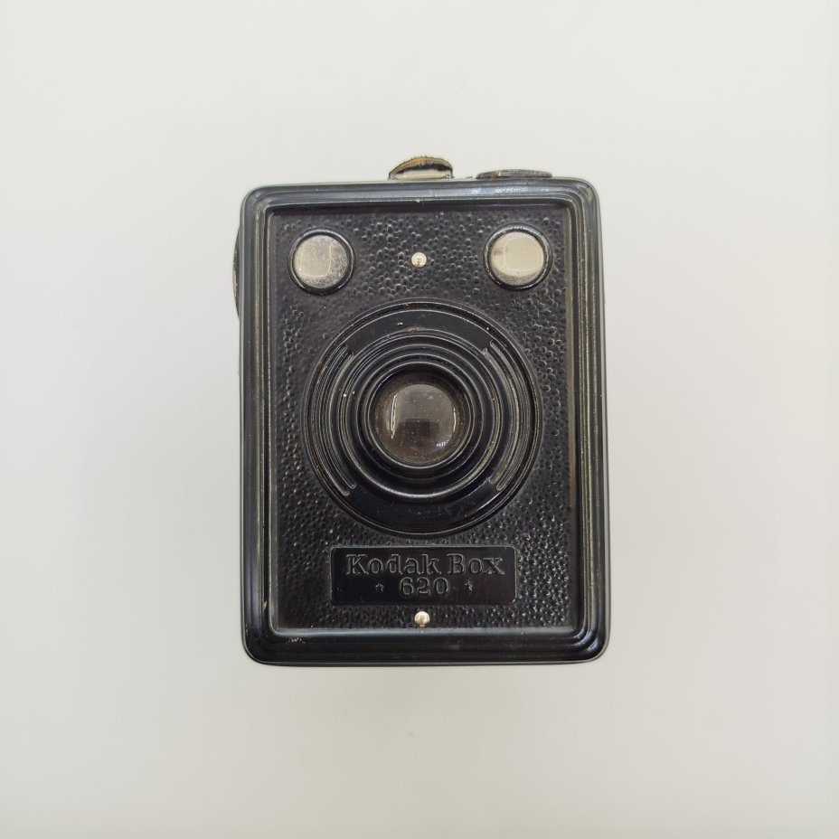 Фотоаппарат Kodak Box 620, металл, искусственная кожа, стекло, Kodak, Германия, 1936-1939 гг.