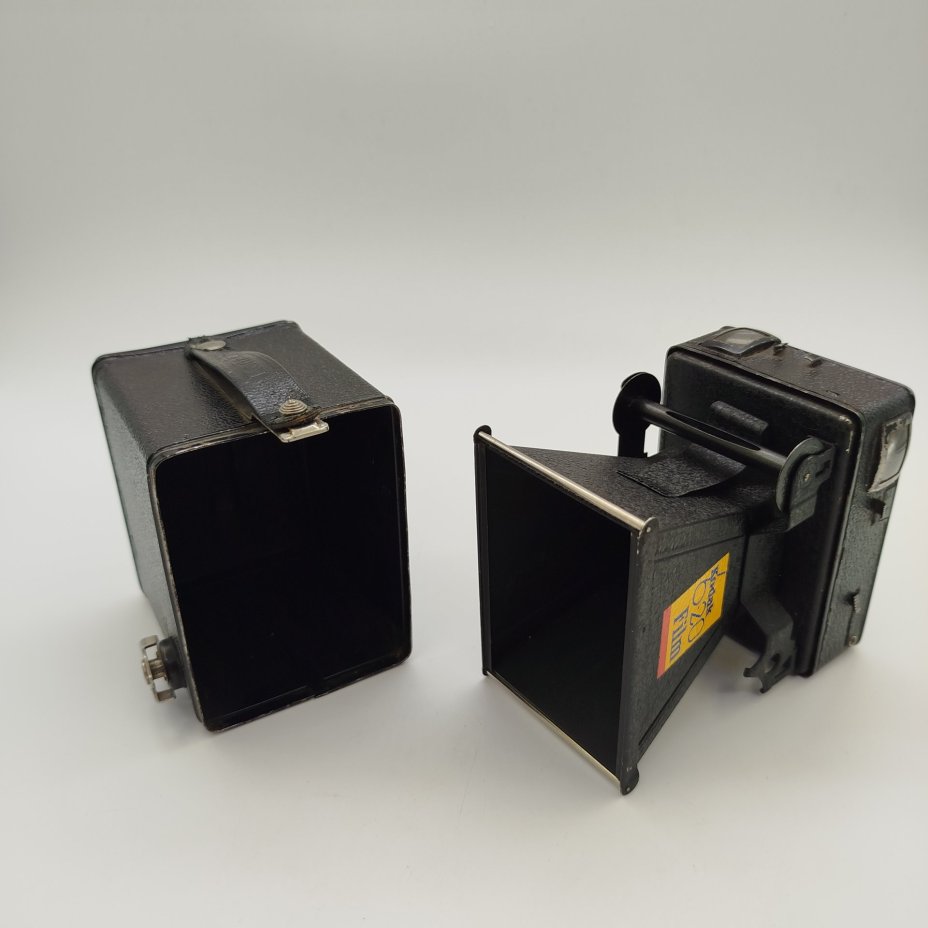 Фотоаппарат Kodak Box 620, металл, искусственная кожа, стекло, Kodak, Германия, 1936-1939 гг., Kodak
