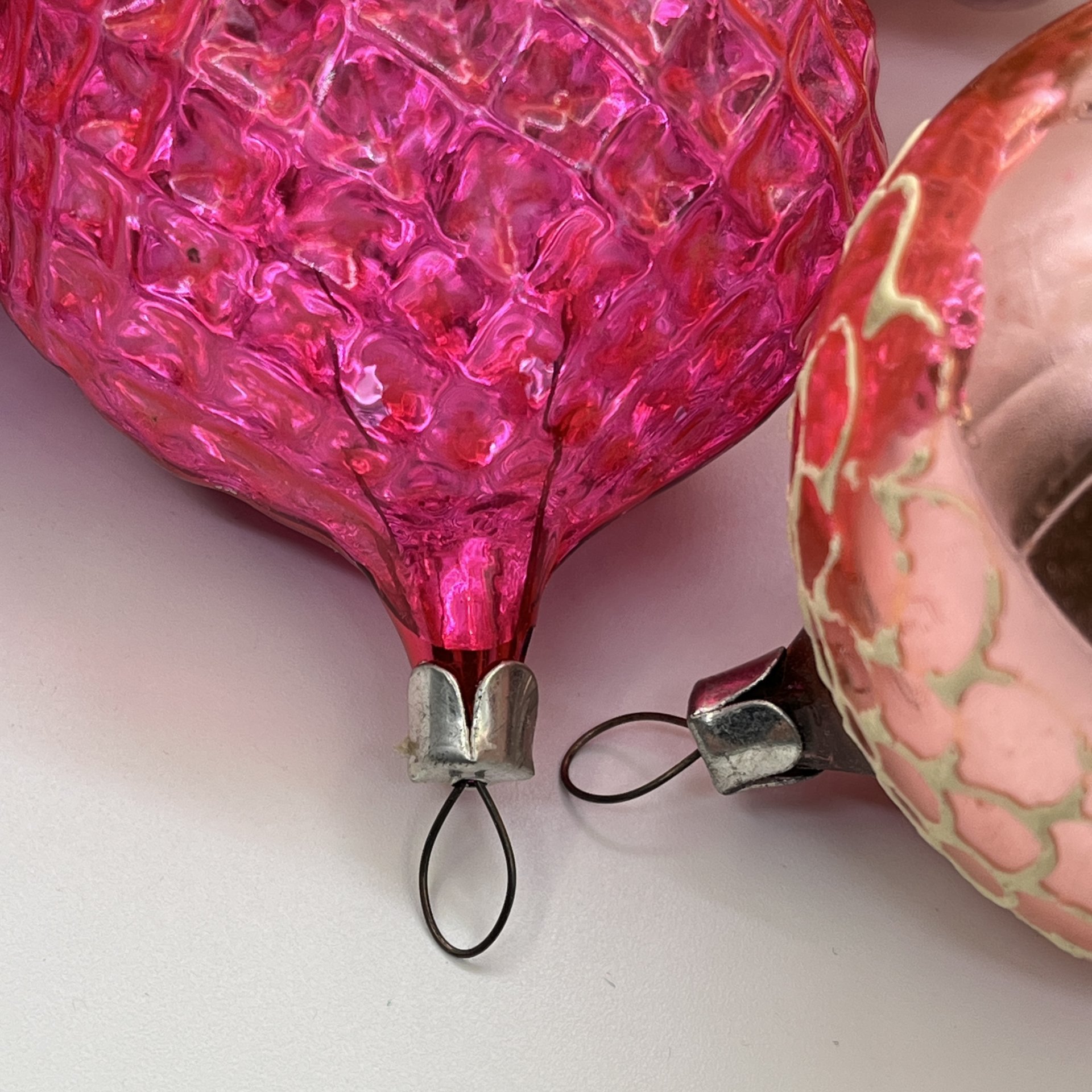 Набор ёлочных игрушек различных форм и расцветок (6 шт.), стекло, краска, металл, СССР, 1970-1990 гг.