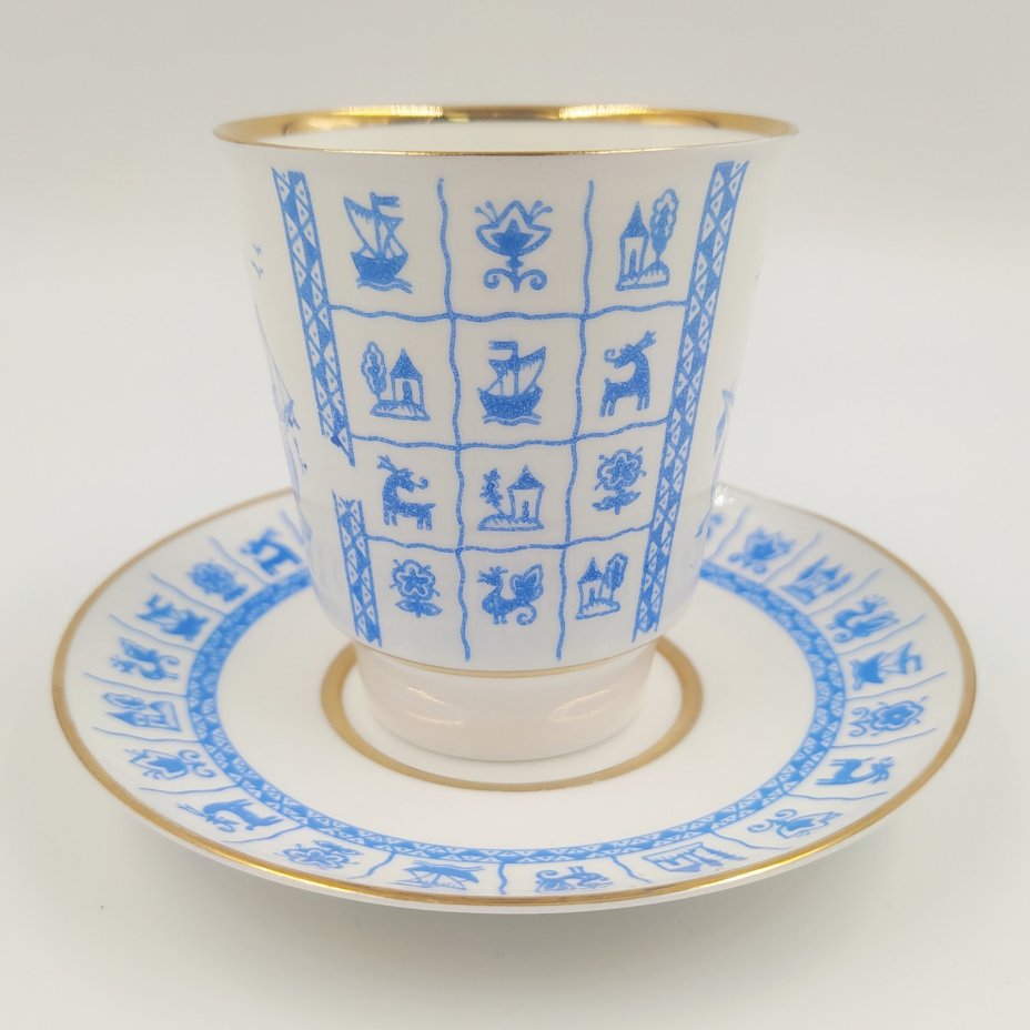 Пара кофейная "Каравелла", фарфор, деколь, золочение, Ленинградский фарфоровый завод (ЛФЗ), СССР, 1970-1992 гг.