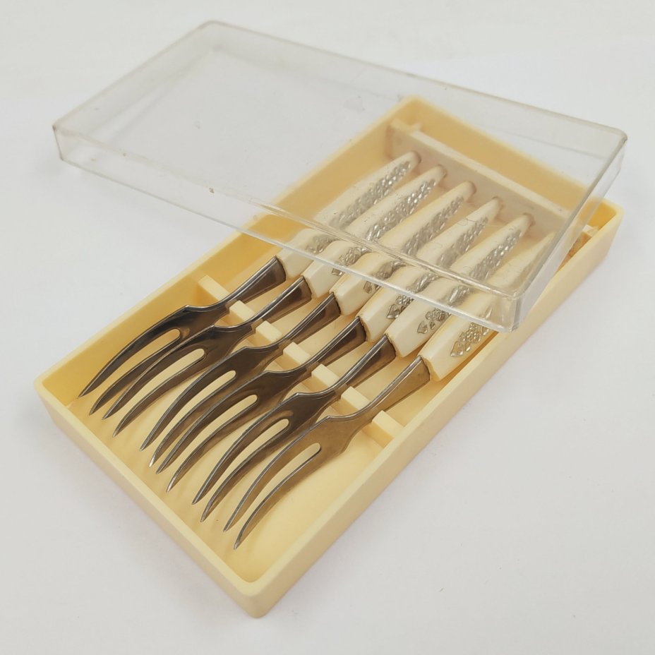 Набор из шести вилочек для лимона, сталь, пластик, СССР, 1970-1990 гг.