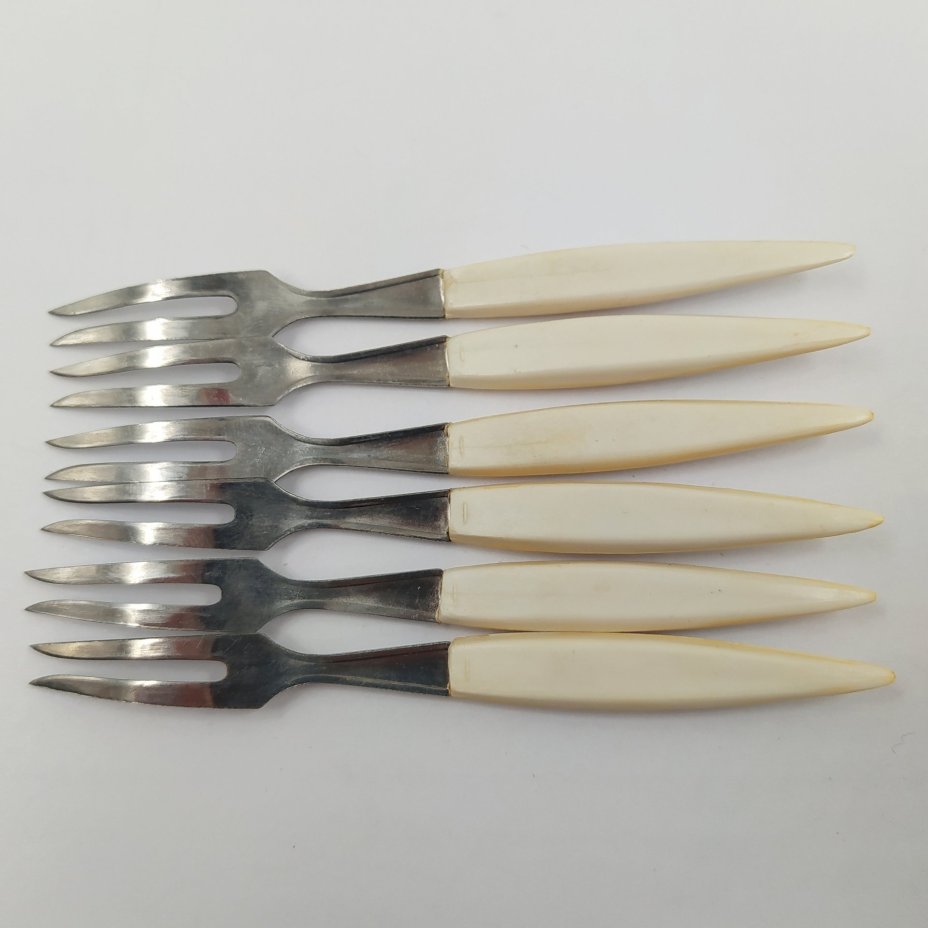 Набор из шести вилочек для лимона, сталь, пластик, СССР, 1970-1990 гг.