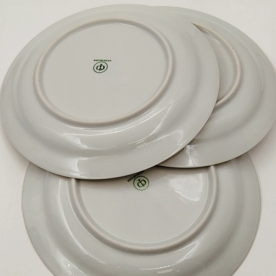 Набор десертных тарелок "Мадонна" на 6 персон, фарфор, люстр, деколь, золочение, Weisswasser Porzellan, ГДР, 1970-1990 гг.