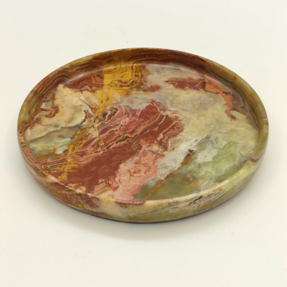 Поднос круглой формы зеленовато-коричневого цвета, оникс, резьба