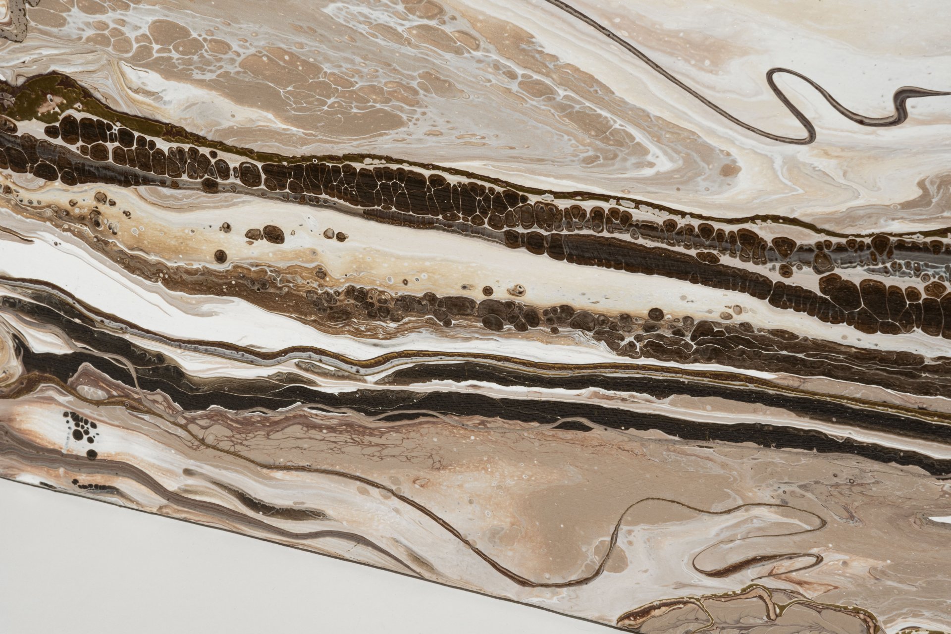 Картина «Абстракция», авторская работа в технике Fluid Art