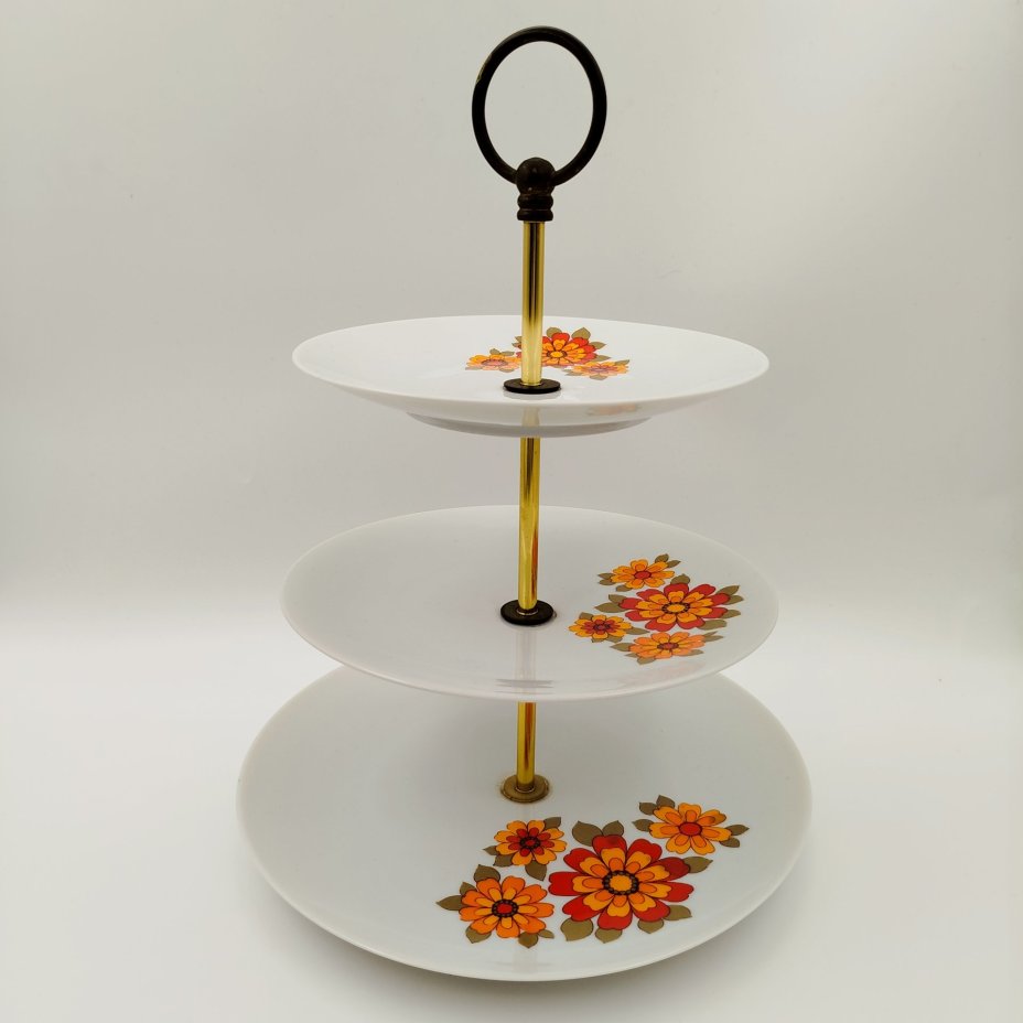 Фруктовница трехуровневая с цветочным декором, фарфор, деколь, металл, Mitterteich Bavaria, Бавария, 1960-1980 гг.