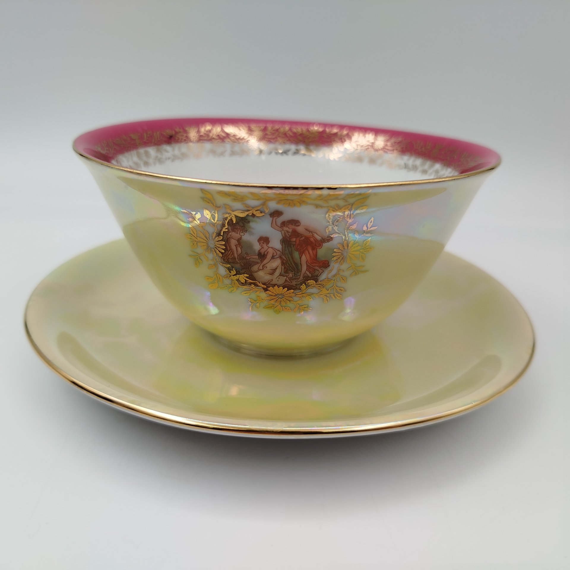 Сухарница из сервиза "Мадонна", фарфор, крытье, люстр, золочение, Fortuna Eisenberg, ГДР, 1960-1973 гг.