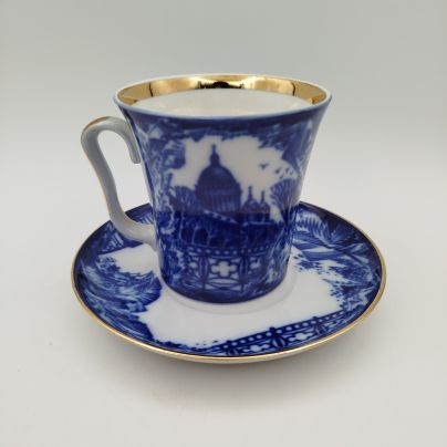 Бокал чайный с блюдцем "Морозный день", фарфор, деколь, золочение, Ленинградский фарфоровый завод (ЛФЗ), СССР, 1980-1991 гг.