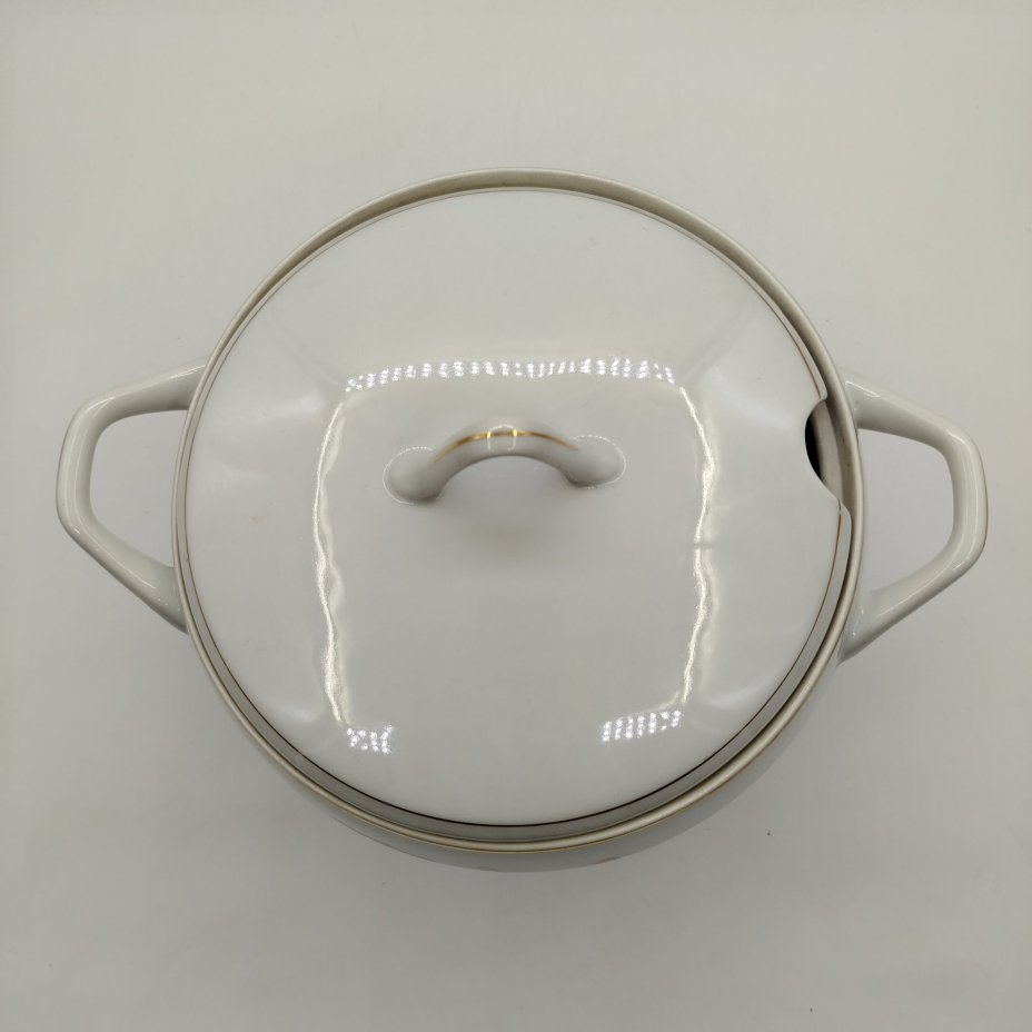 Супница с растительным декором, фарфор, золочение, деколь, Concordia Lesov, Чехословакия, 1970-1991 гг.