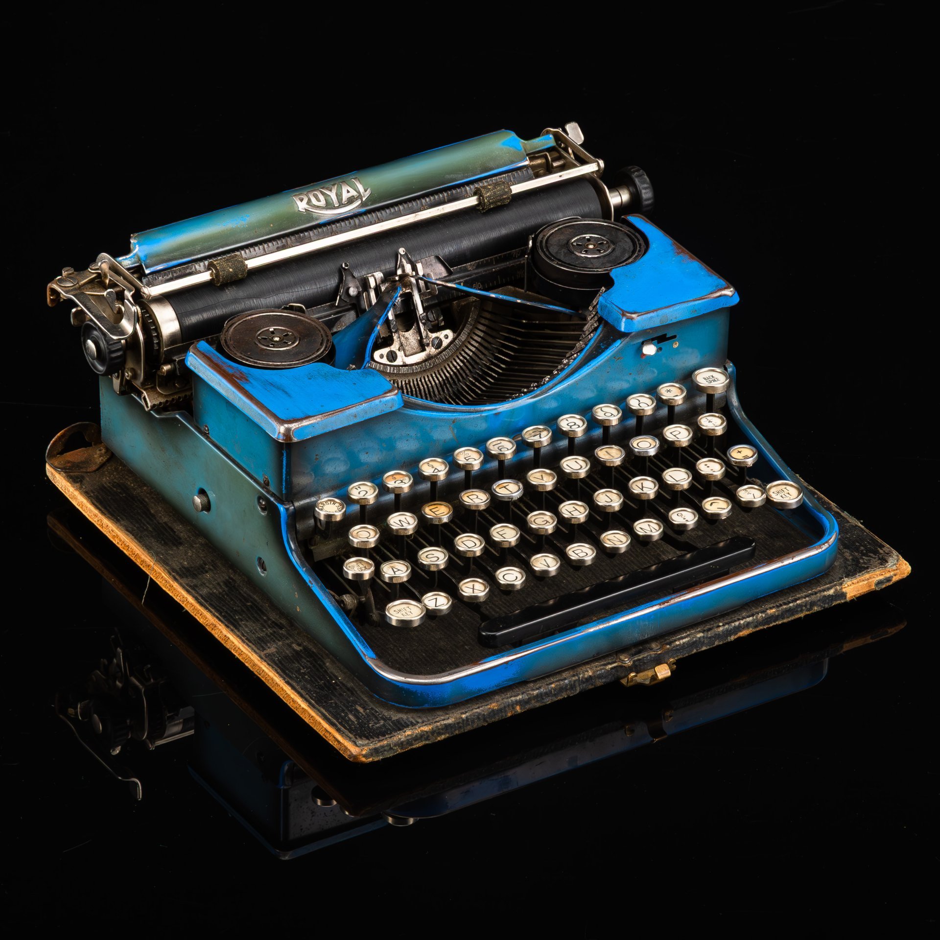 Печатная машинка "Royal Portable", металл, резина, дерево, США, 1929-1940 гг.