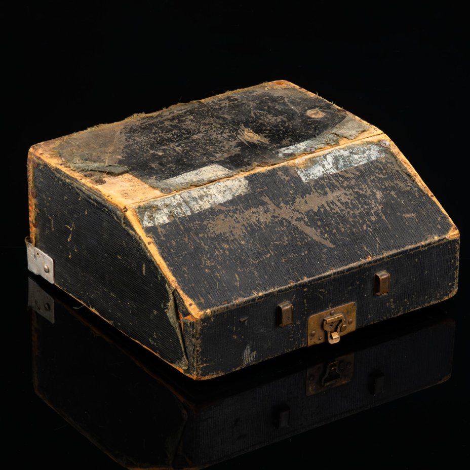 Печатная машинка "Royal Portable"