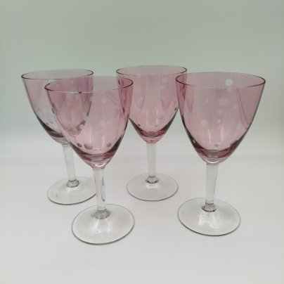 Набор из четырех бокалов с декором в горошек и с вертикальными полосами, цветное стекло, алмазная грань, СССР, 1960-1990 гг.