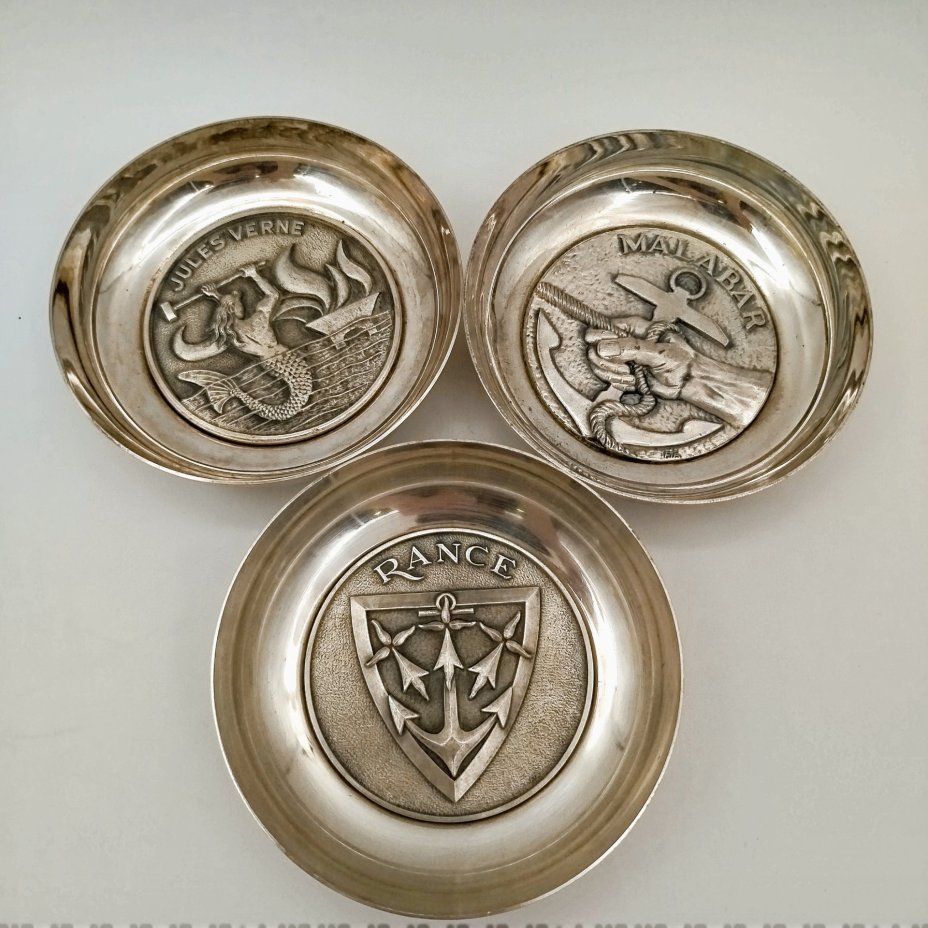 Набор из 3 пепельниц с морскими гербами, фирма "A.A. Lion", металл, серебрение, Франция, 1950-1970 гг.