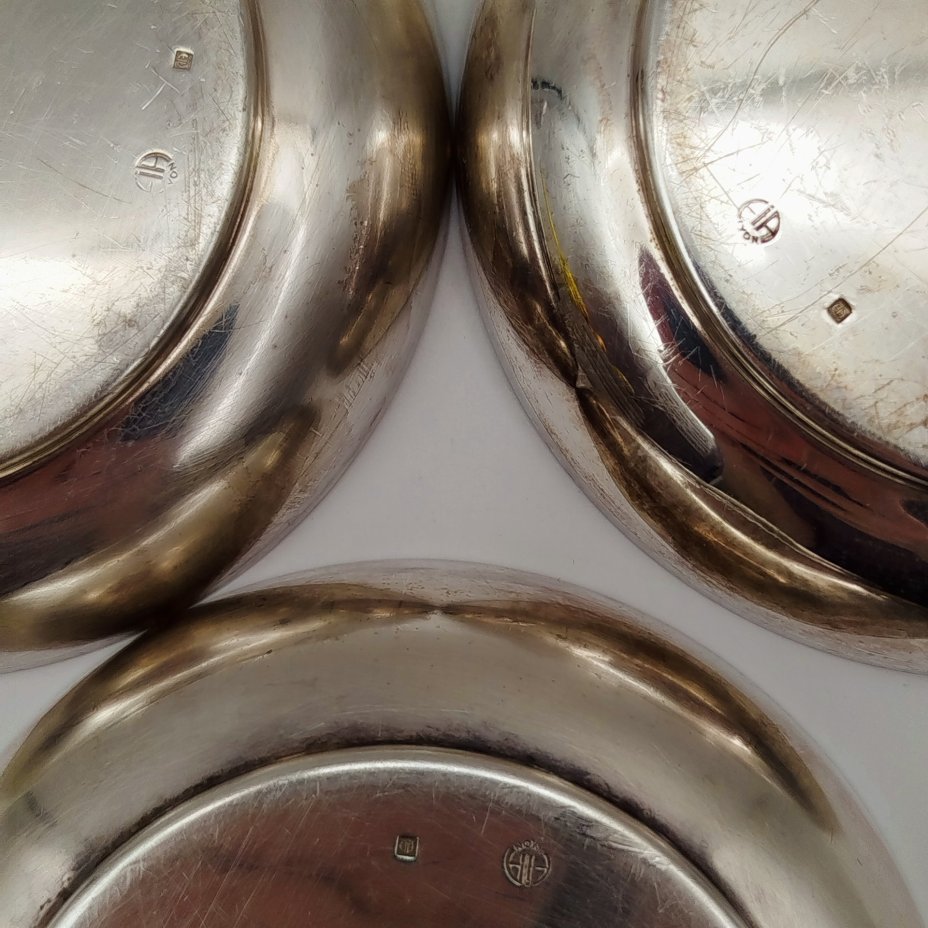 Набор из 3 пепельниц с морскими гербами, фирма "A.A. Lion"