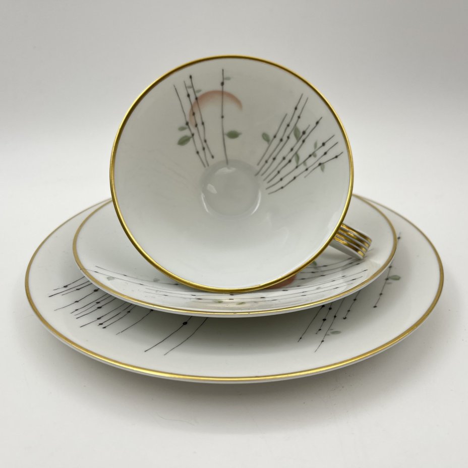 Трио чайное с минималистичным растительным декором, фарфор, деколь, золочение, Hutschenreuther (Хутченройтер), Германия, 1950-1965 гг.