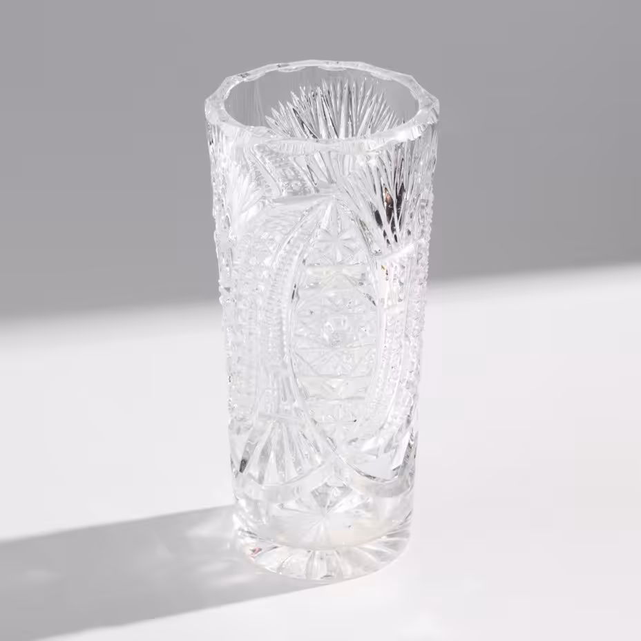 Ваза для цветов, выполненная в технике алмазной грани, хрусталь, СССР, 1980-1990 гг.