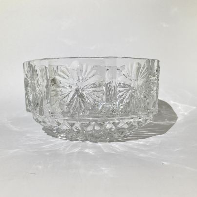 Салатник (конфетница) с резным декором, хрусталь, алмазная грань, СССР, 1960-1980 гг.