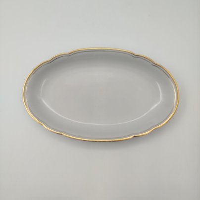Блюдо (селёдочница) с фигурным бортом, фарфор, золочение, Kahla, Германия, 1968-1987 гг.