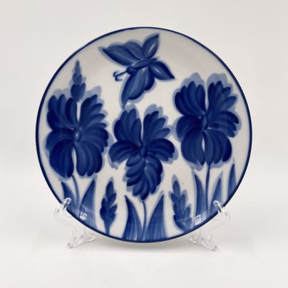 Настенная тарелка с декоративной росписью, Гжель, фарфор, Российская Федерация, 2000-2010 гг.