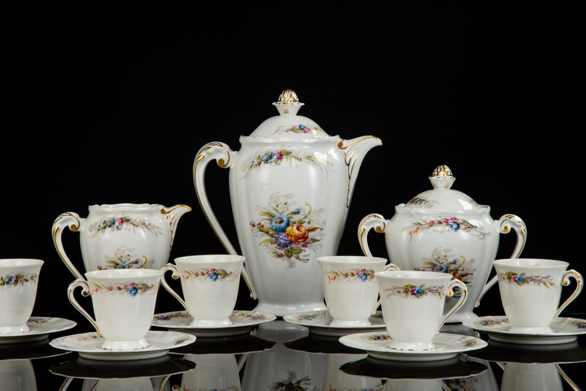 Кофейный сервиз на 6 персон (15 предметов), Anciene Manufacture Royale Limoges