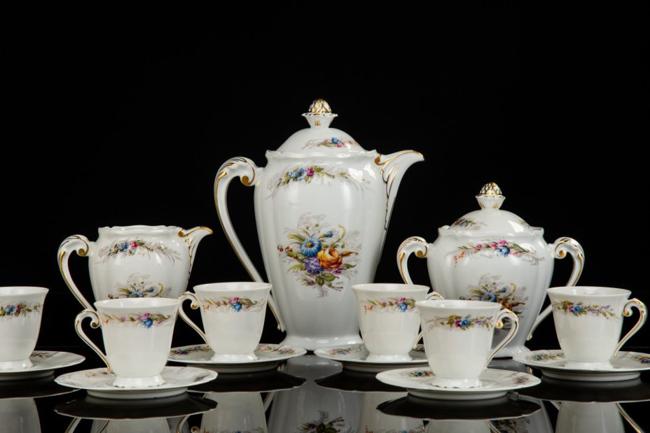 Кофейный сервиз на 6 персон (15 предметов), Anciene Manufacture Royale Limoges