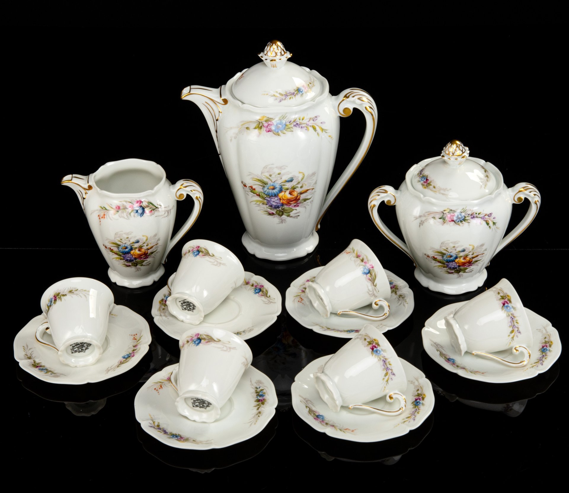 Кофейный сервиз на 6 персон (15 предметов), Anciene Manufacture Royale Limoges