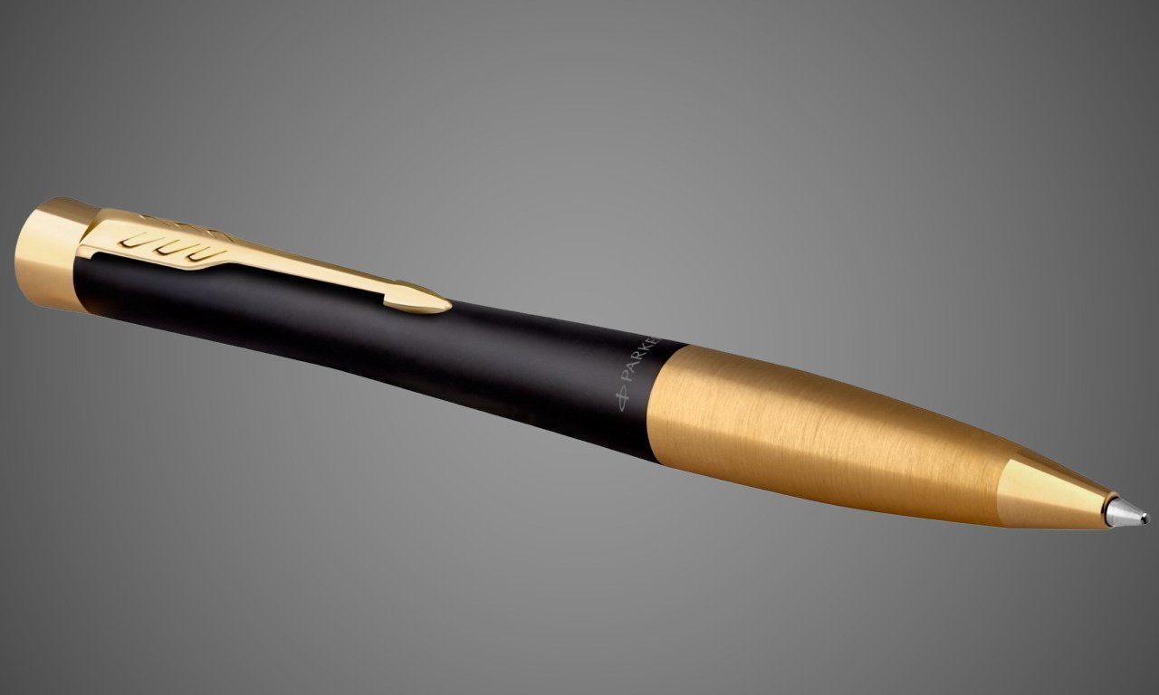 Шариковая ручка Parker Urban (матовый черный лак) Muted Black Gold Finish Trim, стержень: M, цвет чернил: blue, в подарочной упаковке., Лаки и смолы: лак, латунь