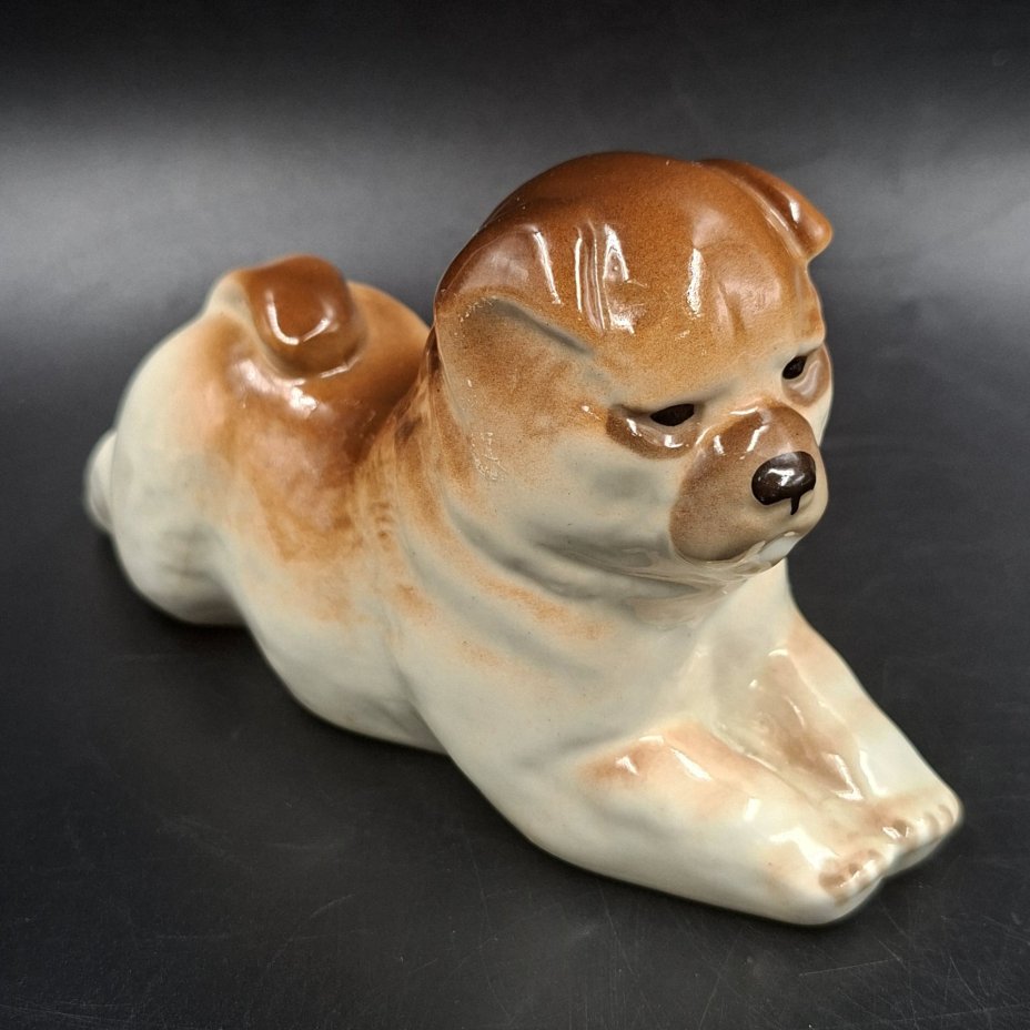 Статуэтка "Чау-чау", скульптор П.П. Веселов, фарфор, аэрография, Ленинградский фарфоровый завод (ЛФЗ), СССР, 1970-1990 гг.