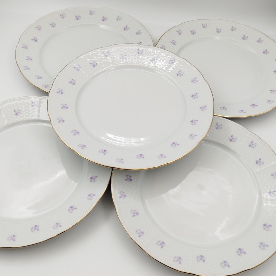 Набор тарелок на 5 персон, украшенных цветочным декором, фарфор, деколь, Thun (Тун), Чехословакия, 1970-1985 гг.
