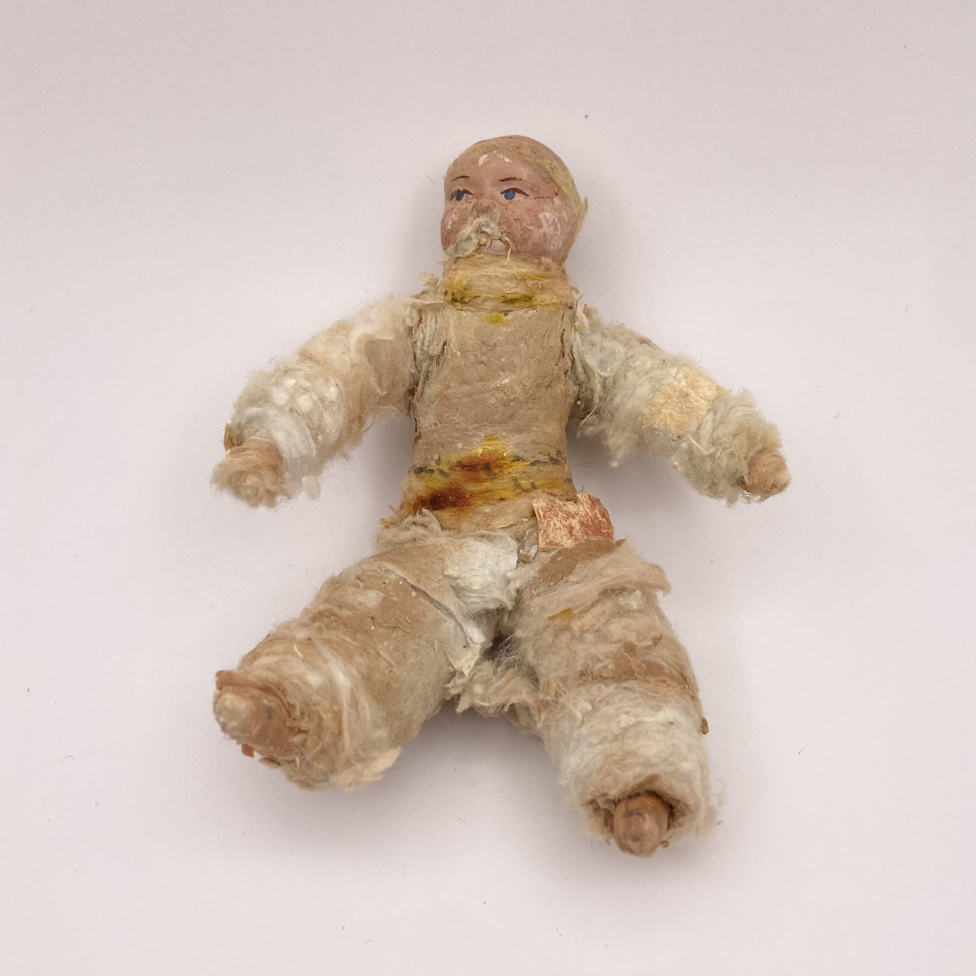 Елочная игрушка "Мальчик", вата, краска, стекло