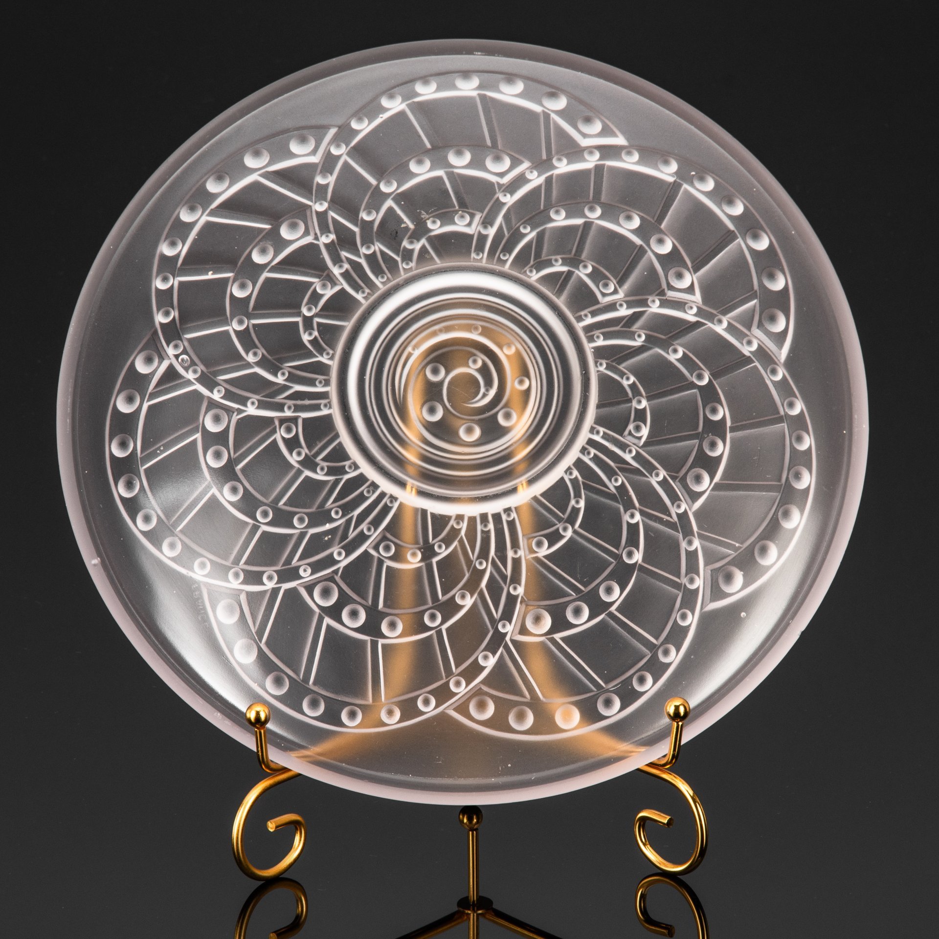 Блюдо "Цветок" в стиле Art Deco, автор Jacques Landier, стекло, пресс, Франция, 1920-1940 гг.